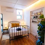 Green Point\'S Haven - Indulge In An Urban Oasis