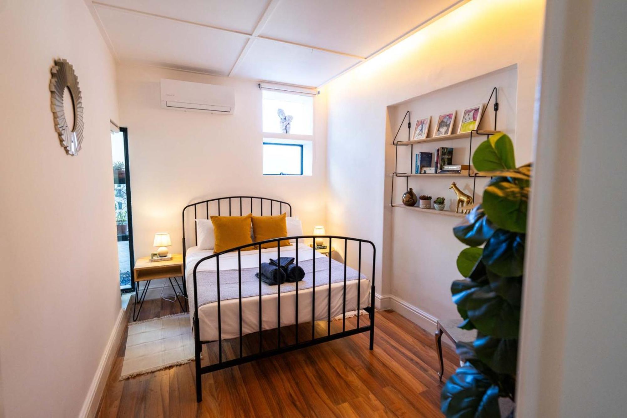 Apartment Point's Haven - Indulge In An Urban Oasis
